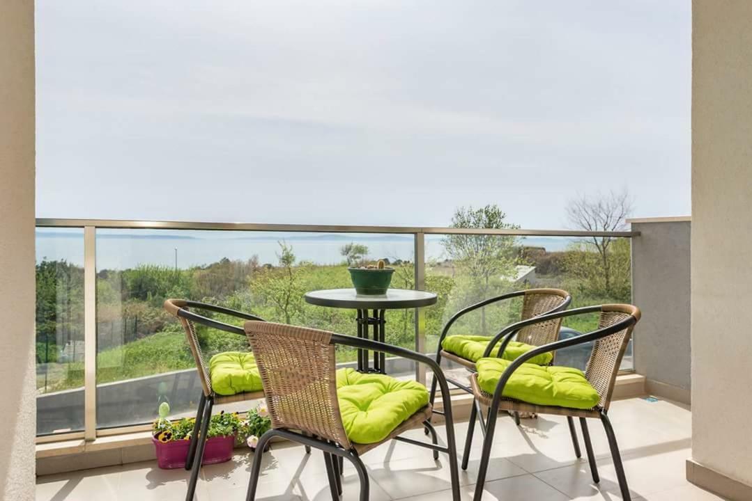 Apartment Alfa Спліт Екстер'єр фото