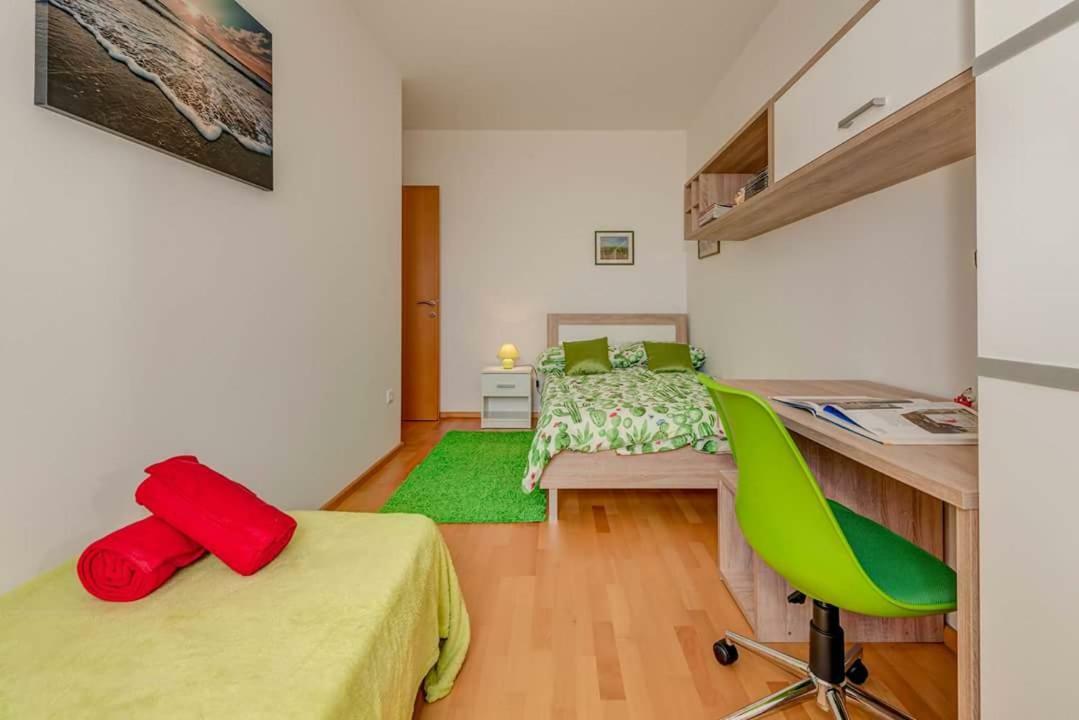 Apartment Alfa Спліт Екстер'єр фото